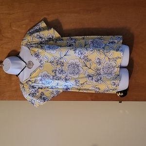 "St. John's  Bay" Blouse Size L JEWELERY  NOT INCLUDED